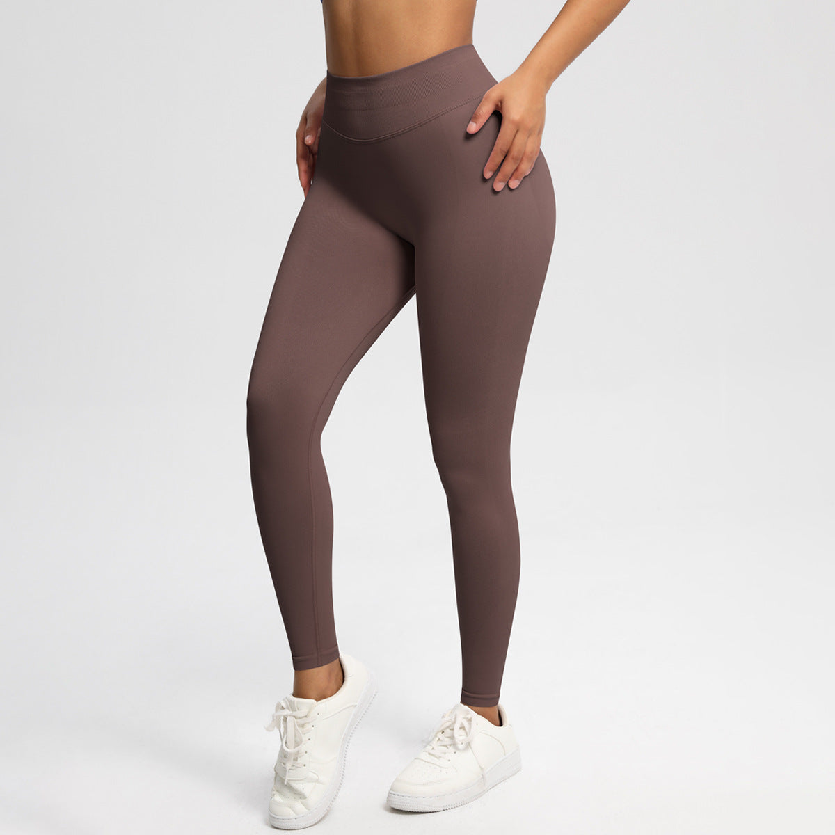 Velera Women's Pump Mid Rise Seamless Leggings - Mocha