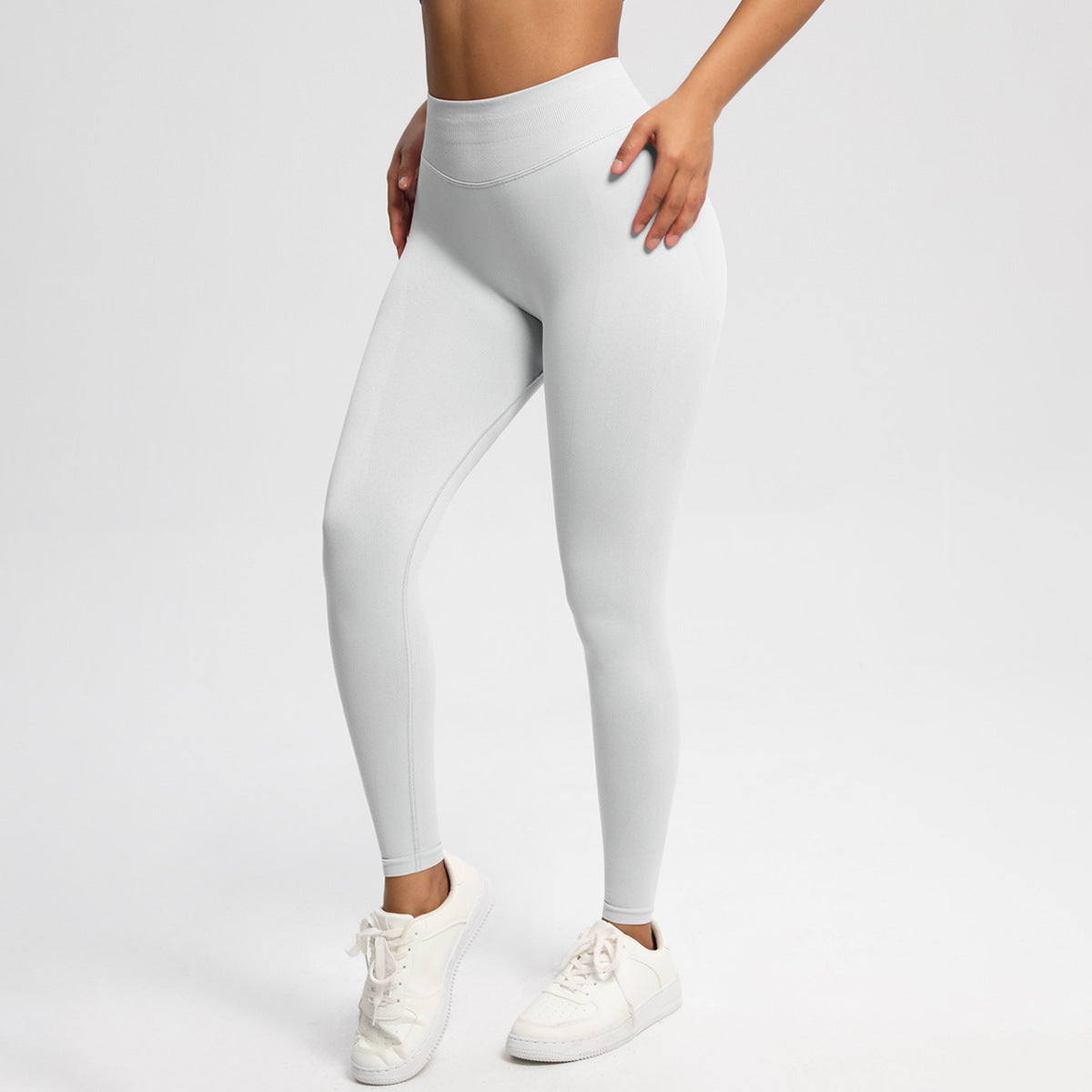 Velera Women's Pump Mid Rise Seamless Leggings - Mocha