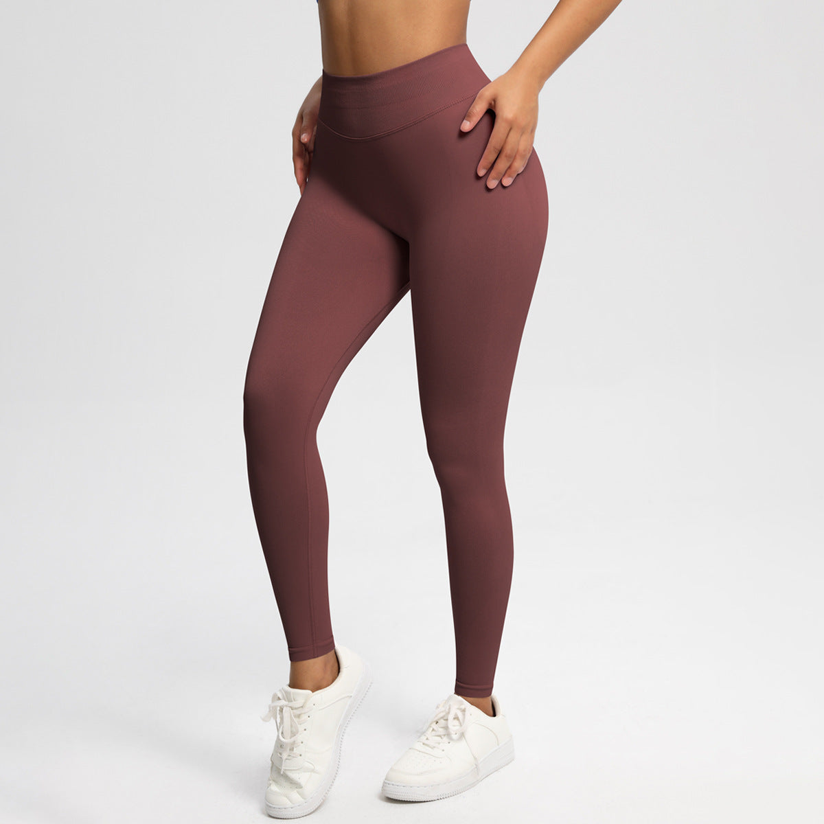 Velera Women's Pump Mid Rise Seamless Leggings - Mocha