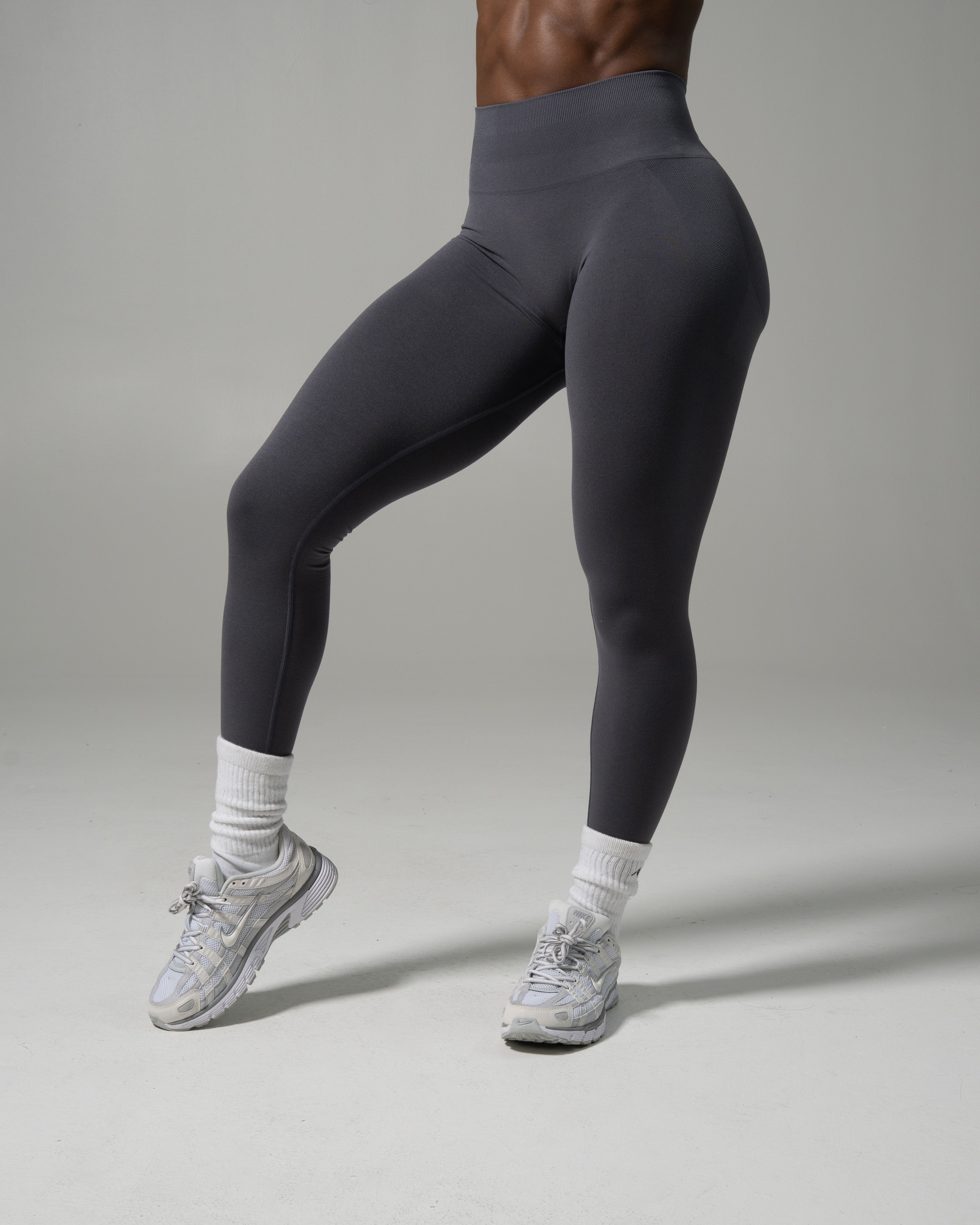 Velera Women's Pump Mid Rise Seamless Leggings - Thunderstorm women's workout leggings side view